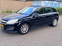 Opel Astra - 1.6 Temptation