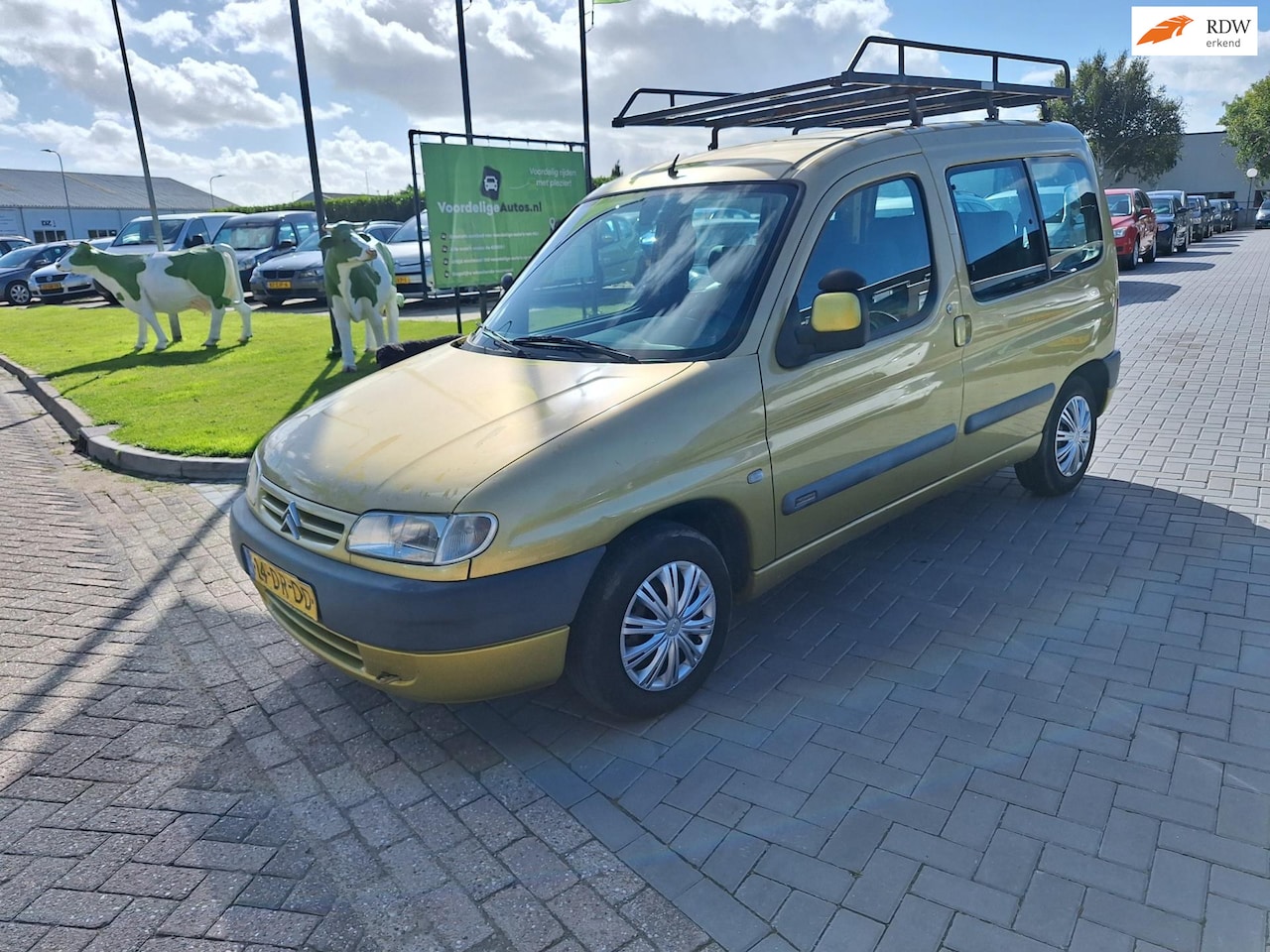 Citroën Berlingo - 1.8i Multispace / APK augustus 2026 - AutoWereld.nl