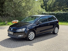 Volkswagen Polo - 1.2 TSI Highline 105PK I CRUISE I PDC I DEALER ONDH I 6BAK