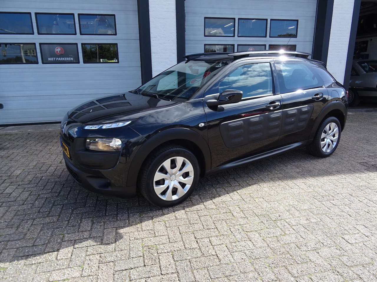 Citroën C4 Cactus - PureTech 82pk BUSINESS - AutoWereld.nl