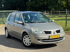 Renault Scénic - 2.0-16V Tech Line /Airco/Trekhaak/