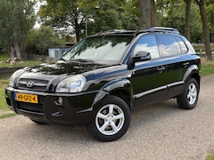 Hyundai Tucson - 2.0i Style Executive|Airco|Parkeersensor|Trekhaak