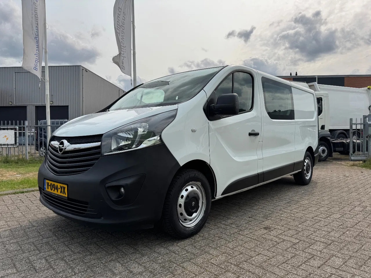 Opel Vivaro - 1.6 CDTI L2H1 Double Cab Edition Ecoflex - AutoWereld.nl
