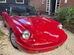 Alfa Romeo Spider - 2.0