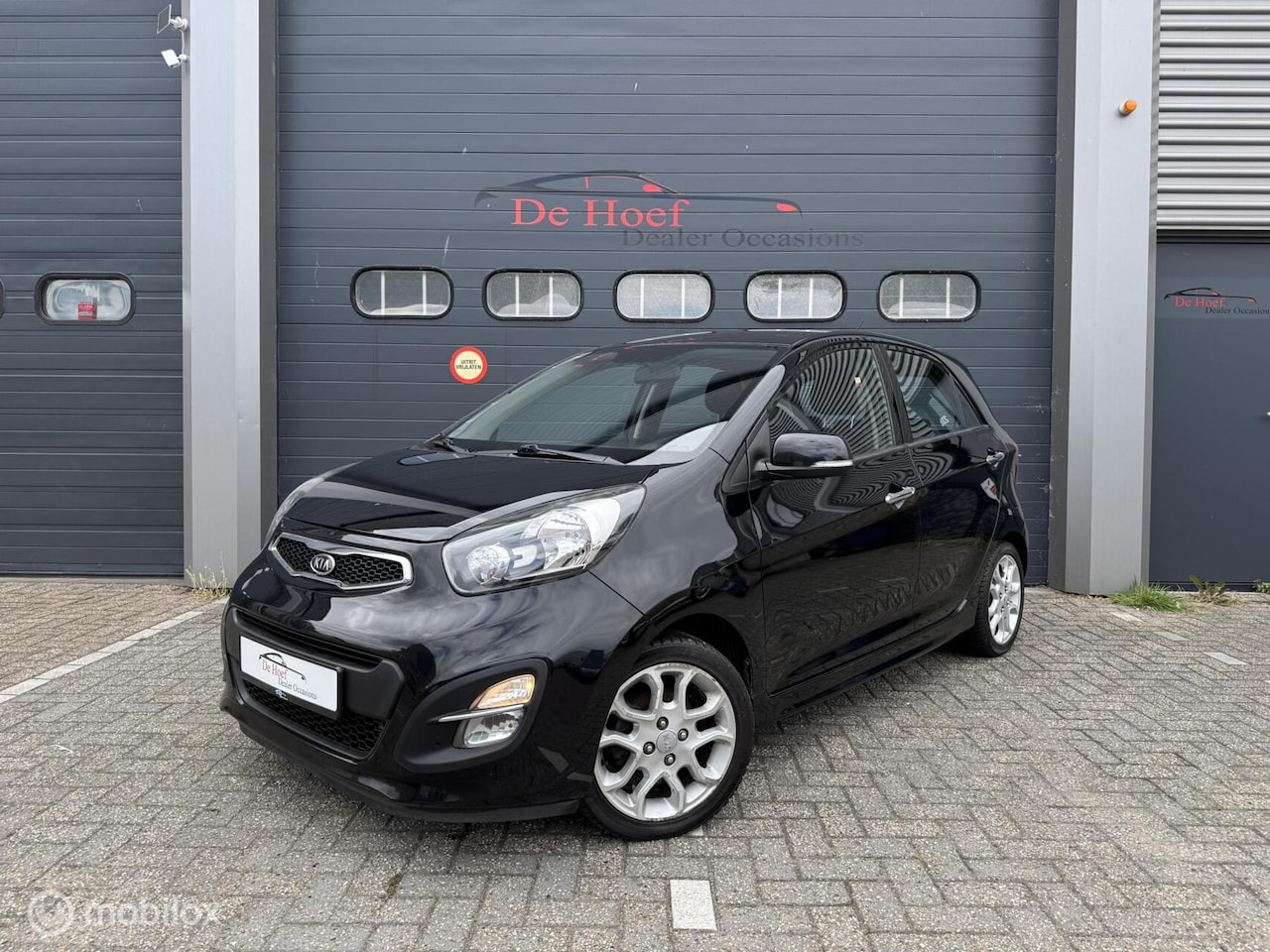 Kia Picanto - 1.0 CVVT R-SportbyKia✓Climate ✓Trekhaak ✓Nw APK - AutoWereld.nl