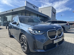 BMW X3 - 30e xDrive M Sport Trekhaak | Adapt Cruise | Harman Kardon | 360-Camera | Keyless