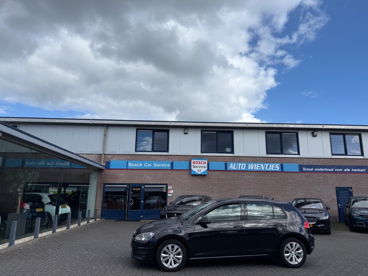 Volkswagen Golf - 1.2 TSI | Trendline 5-Drs | Airco | Cruise | Navi - AutoWereld.nl