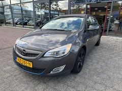 Opel Astra - 1.4 Edition SCHADE APK 5-26 AIRCO BJ 2011