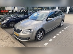 Skoda Octavia Combi - 1.4 TSI Greentech Elegance Businessline