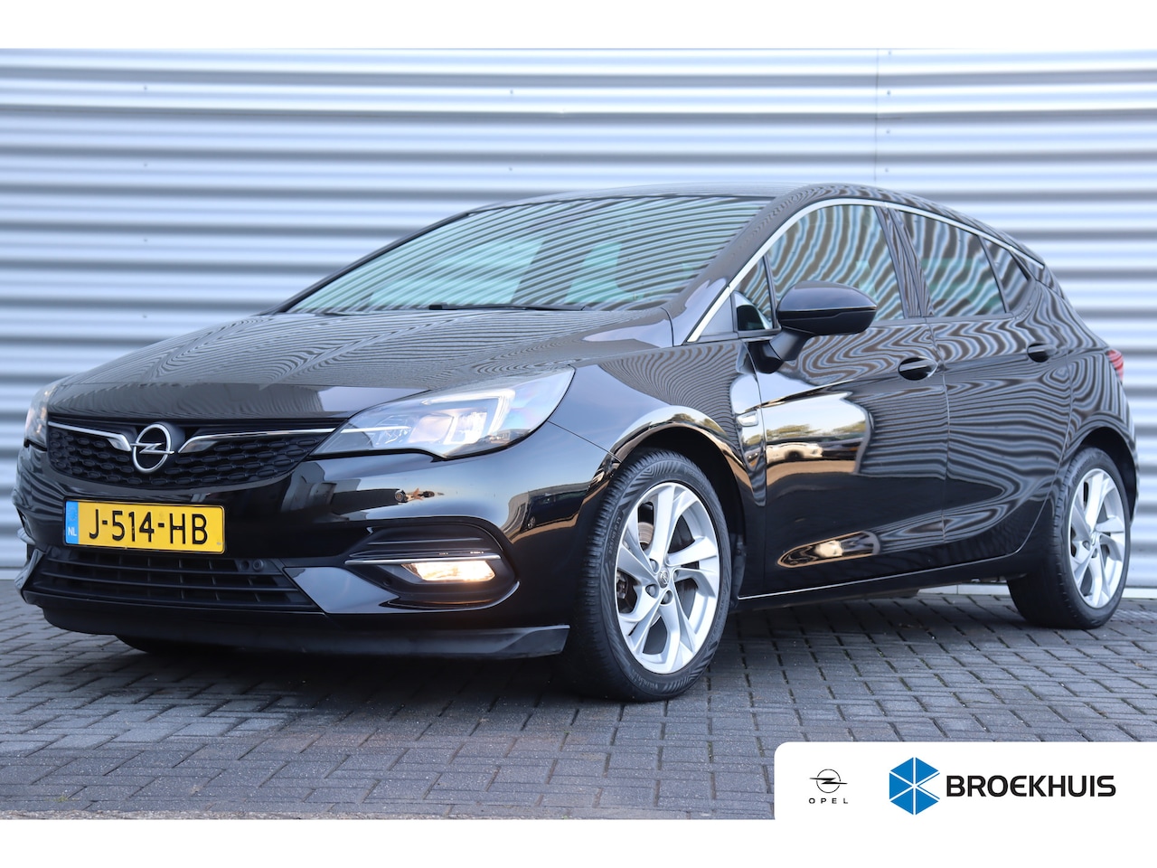 Opel Astra - 1.2 TURBO 130PK ELEGANCE+ / NAVI / LEDER / CLIMA / AGR / PDC / 17" LMV / CAMERA / WINTERPA - AutoWereld.nl