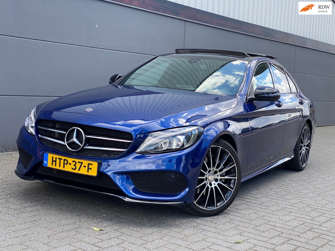 Mercedes-Benz C-klasse - 160 Ambition/ amg pakket/ 1e EIG/ dealeronderhouden/ 1jaar apk/ volle opties - AutoWereld.nl