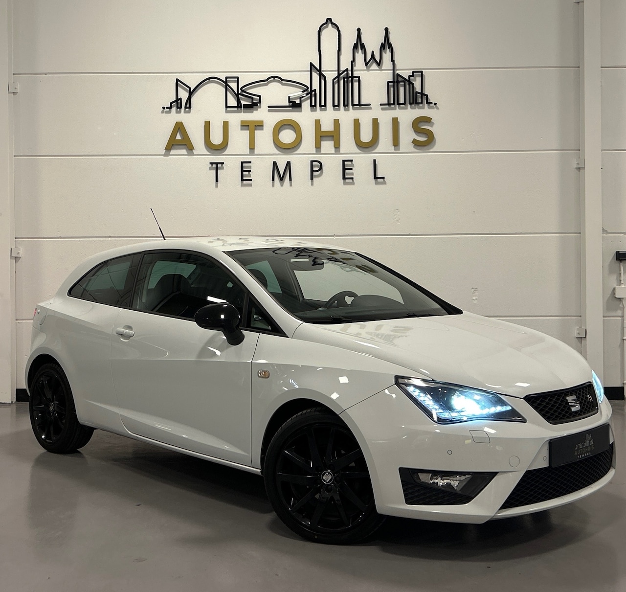 SEAT Ibiza SC - 1.0 EcoTSI FR Connect Nap Airco Pdc Led Stoelverwarmig Cruise Climate - AutoWereld.nl