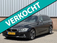 BMW 3-serie Touring - 328i High Executive Lees Tekst
