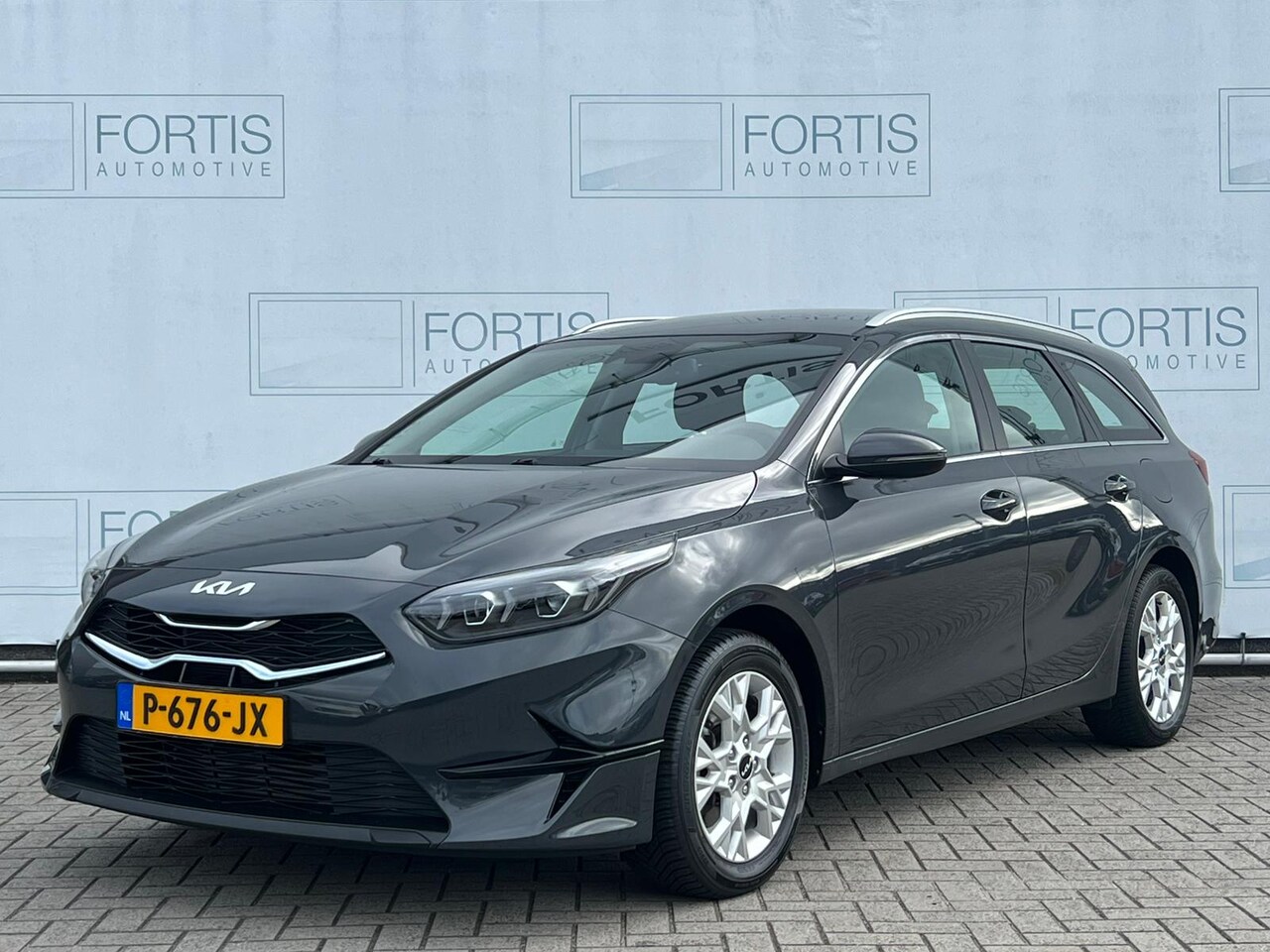 Kia Cee'd Sportswagon - Ceed 1.0 T-GDi DynamicLine NL AUTO | CAMERA | CARPLAY | ECC | - AutoWereld.nl