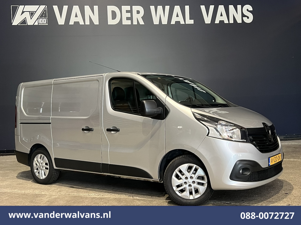Renault Trafic - 1.6dCi 122pk L1H1 Euro6 Airco | Navigatie | LM velgen | Trekhaak cruisecontrol, parkeersen - AutoWereld.nl
