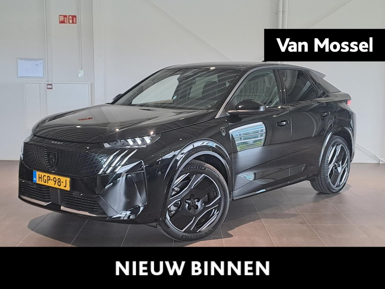 Peugeot e-3008 - GT 73 kWh | Alcantara bekleding | Camera | Navigatie | Adaptieve Cruise Control | Stoelver - AutoWereld.nl