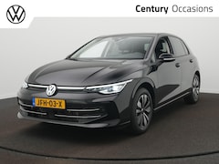 Volkswagen Golf - 1.5 eTSI Life Edition Camera - Navigatie - Clima - Winterpakket - Trekhaak