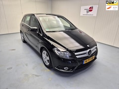Mercedes-Benz B-klasse - 180 Ambition Automaat Navi Leer Airco Cruise Control Alu Pdc