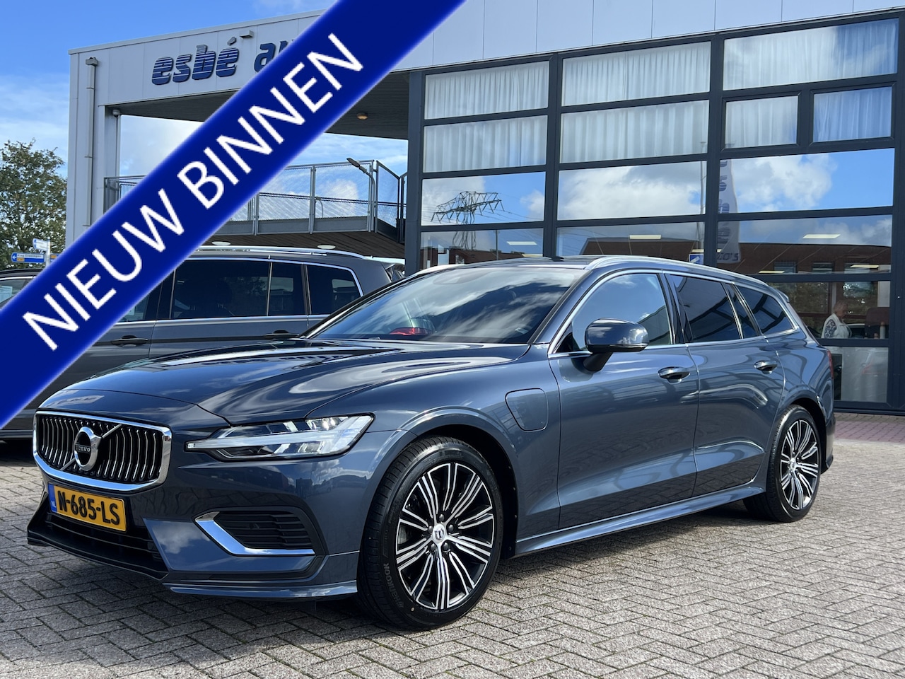 Volvo V60 - 2.0 T6 Recharge 340 pk AWD Inscription Trekhaak Panodak Pilot Assist ACC Tailored Wool Bek - AutoWereld.nl