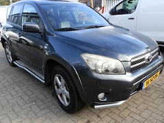Toyota RAV4 - 2.2 D-CAT Executive
