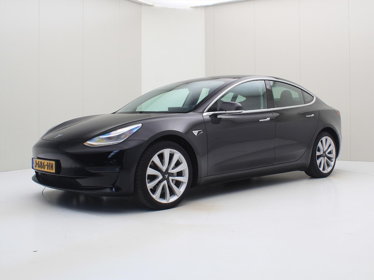 Tesla Model 3 - Long-Range AWD 351pk 75 kWh [ AUTOPILOT+620KM WLTP+PREMIUM AUDIO ] - AutoWereld.nl
