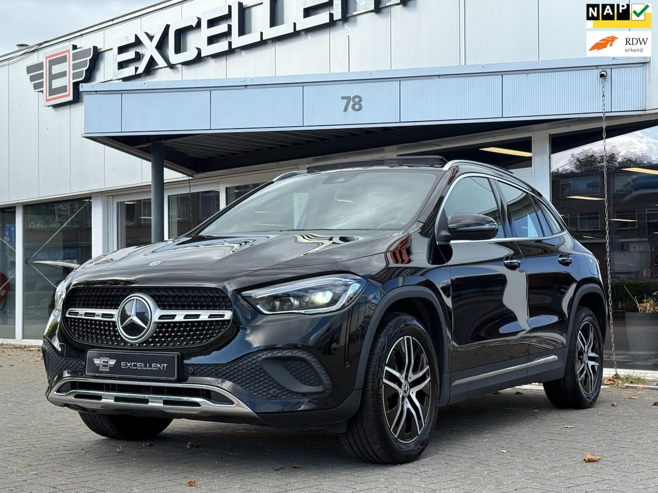 Mercedes-Benz GLA-Klasse - 250 e Progressive Business | Panoramadak - AutoWereld.nl