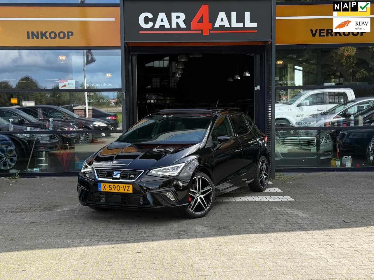 SEAT Ibiza - 1.0 TSI FR Business Intense Plus PANO/LED/ACC/LMVELGEN/CAMERA/PDC/CARPLAY/KEYLESS/APK 19-9 - AutoWereld.nl