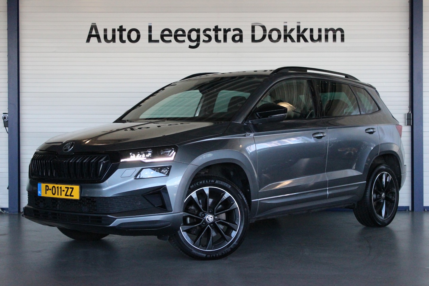 Skoda Karoq - 1.5 TSI ACT Sportline Business Facelift | Pano | Camera | Virtual Cockpit | Adapt. Cruise - AutoWereld.nl