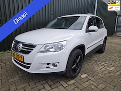 Volkswagen Tiguan - 2.0 TDI Comfort&Design 4MOTION