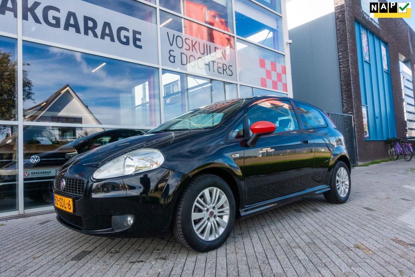 Fiat Grande Punto - 1.4 Grande Punto | Airco | Lichtmetalen velgen - AutoWereld.nl
