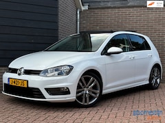 Volkswagen Golf - 1.4 TSI Connected Series | R-Line | Automaat | Panorama | Navi | PDC