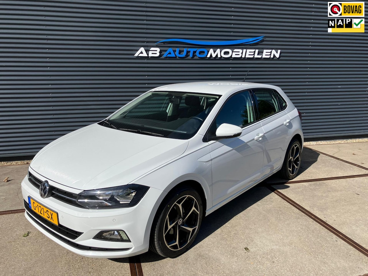 Volkswagen Polo - 1.0 TSI PARKEER SENSOREN/ NAVI /AUTOMAAT - AutoWereld.nl