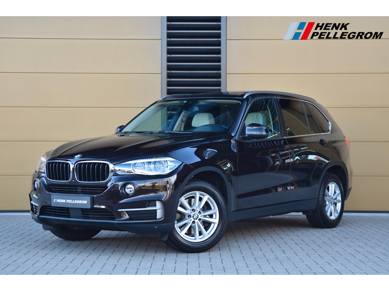 BMW X5 - xDrive35i High Executive * Head-up * Trekhaak * Panoramadak * 1e Eigenaar * - AutoWereld.nl