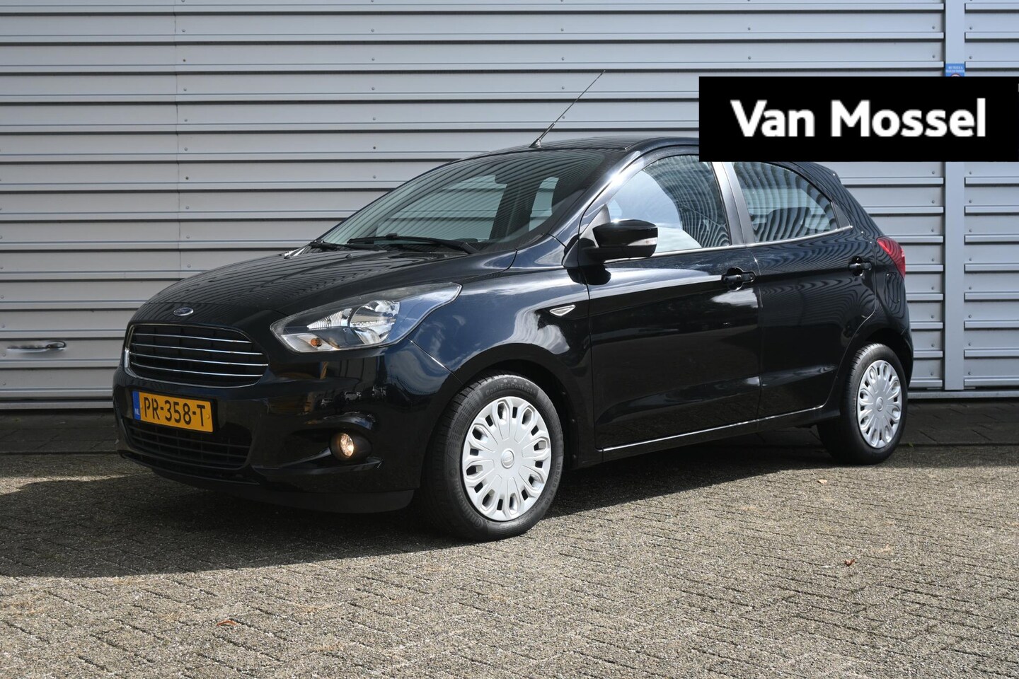 Ford Ka - 1.2 Trend Ultimate | Parkeersensoren | Limiter | Airco - AutoWereld.nl