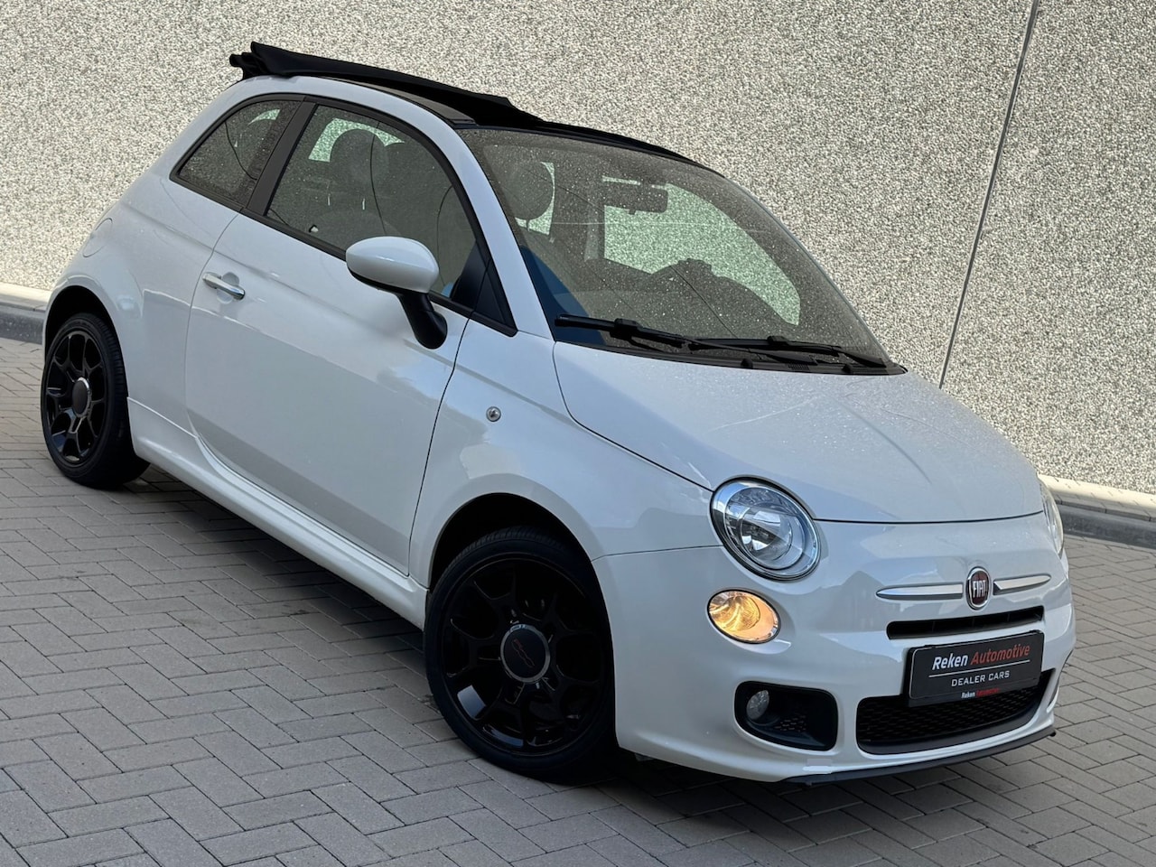 Fiat 500 C - 0.9 TwinAir Turbo S Abarth Leder Alcantara Navi - AutoWereld.nl