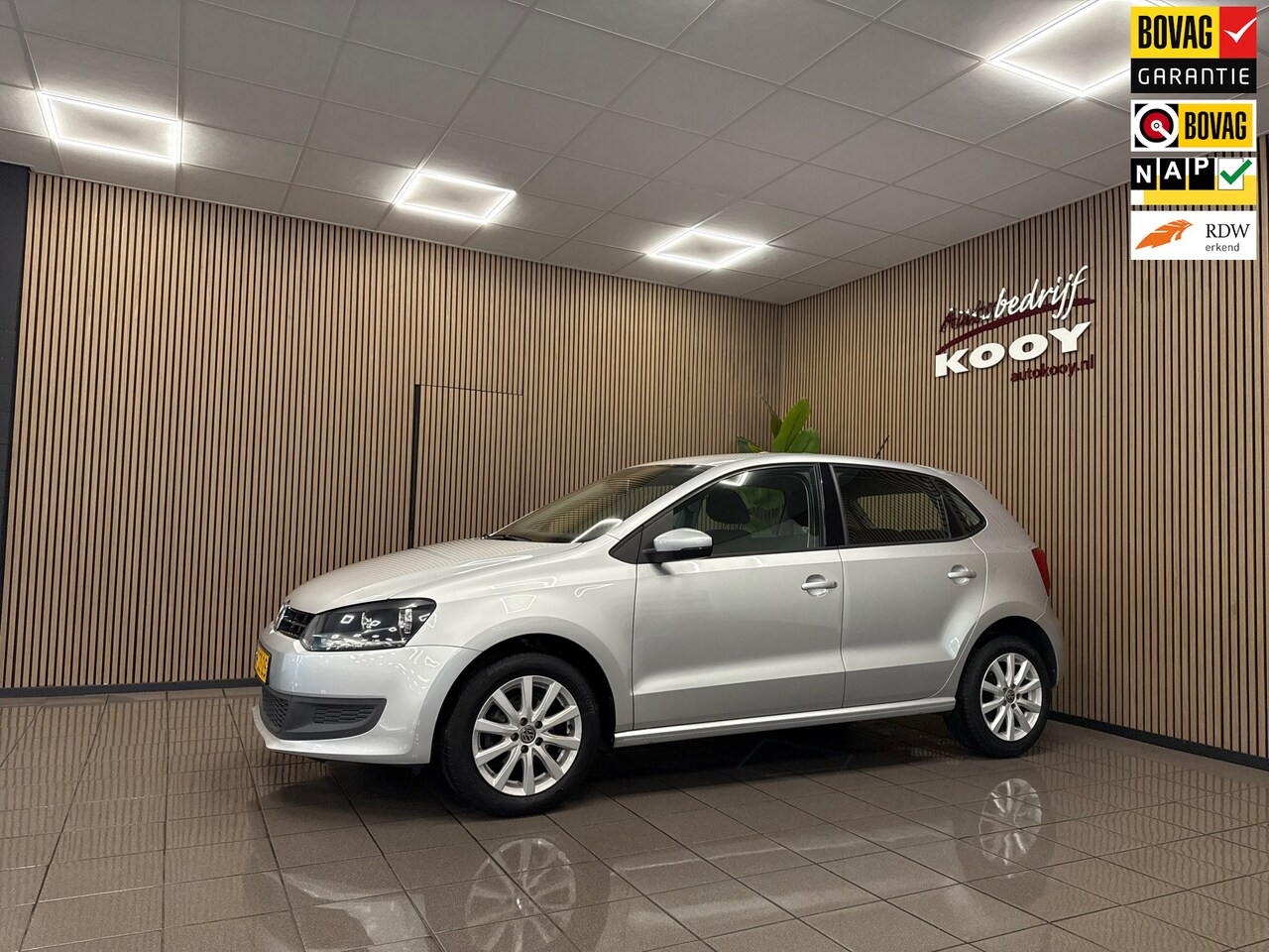 Volkswagen Polo - 1.2 TSI BlueMotion Edition * Bluetooth / Airco / LM Velgen / NL Auto * - AutoWereld.nl