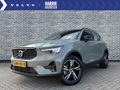 Volvo XC40 - 2.0 B4 Plus Dark | Trekhaak | Adaptive cruise control | Voorruitverwarming | Dode hoek det