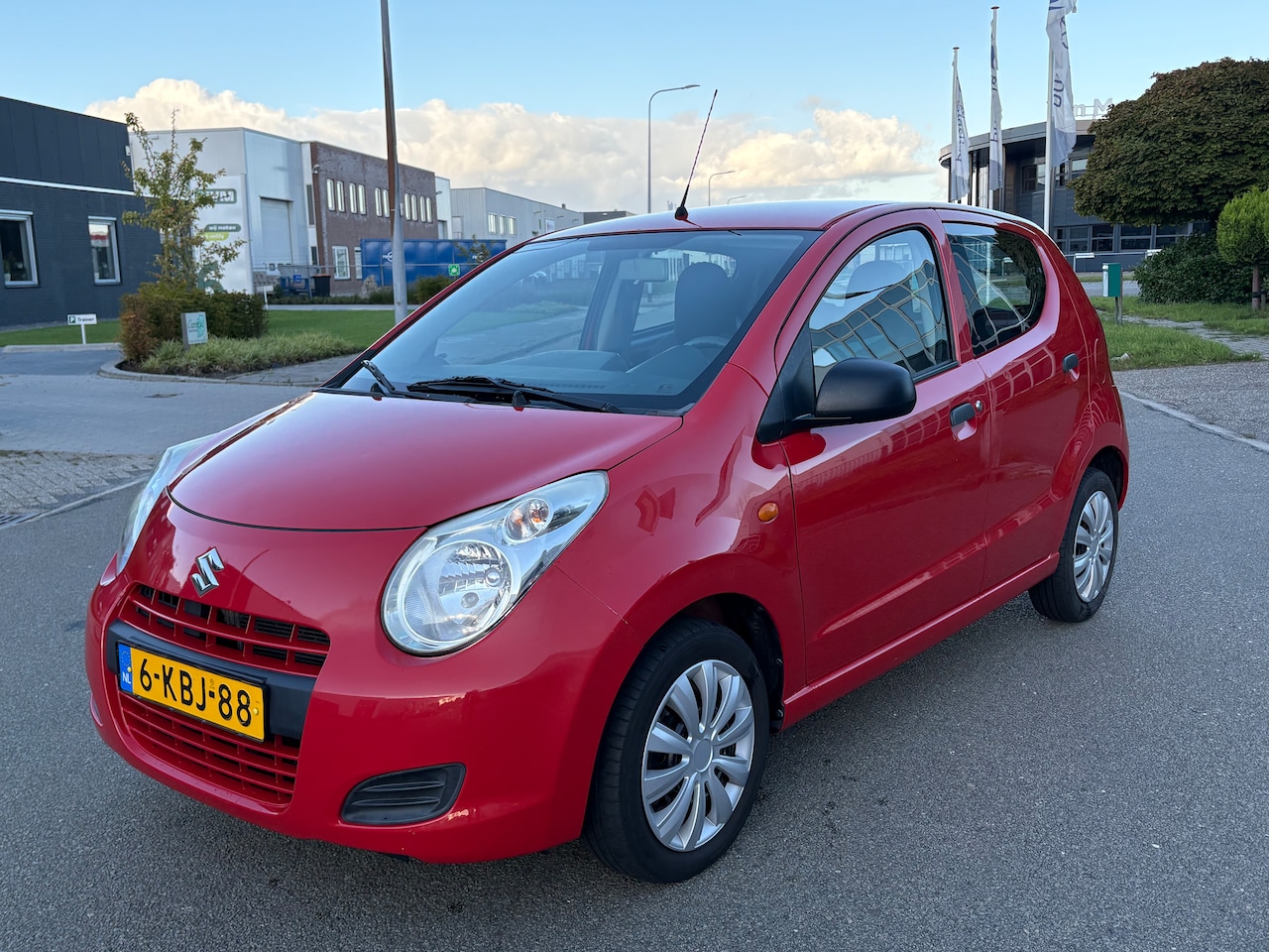 Suzuki Alto - 1.0 Comfort EASSS 5 deurs Hatchback Airco - AutoWereld.nl