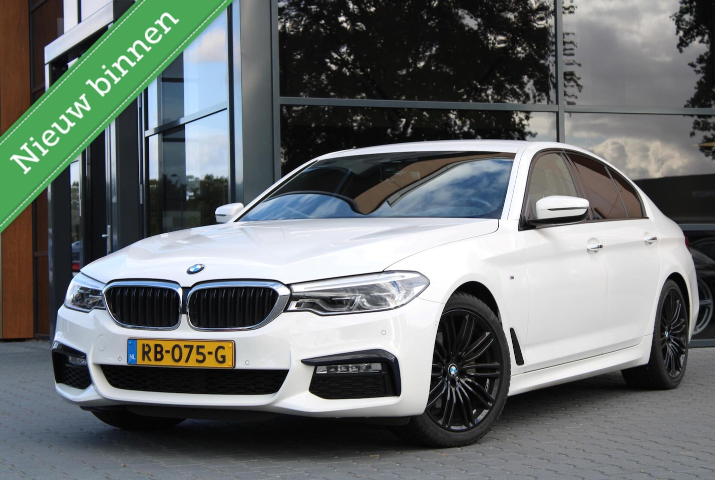 BMW 5-serie - 520d EDE High Executive 520d EDE High Executive - AutoWereld.nl