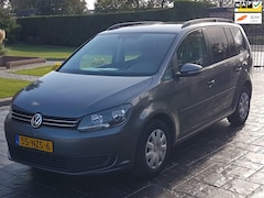 Volkswagen Touran - 1.4 TSI Trendline 7p motor niet goed/start wel