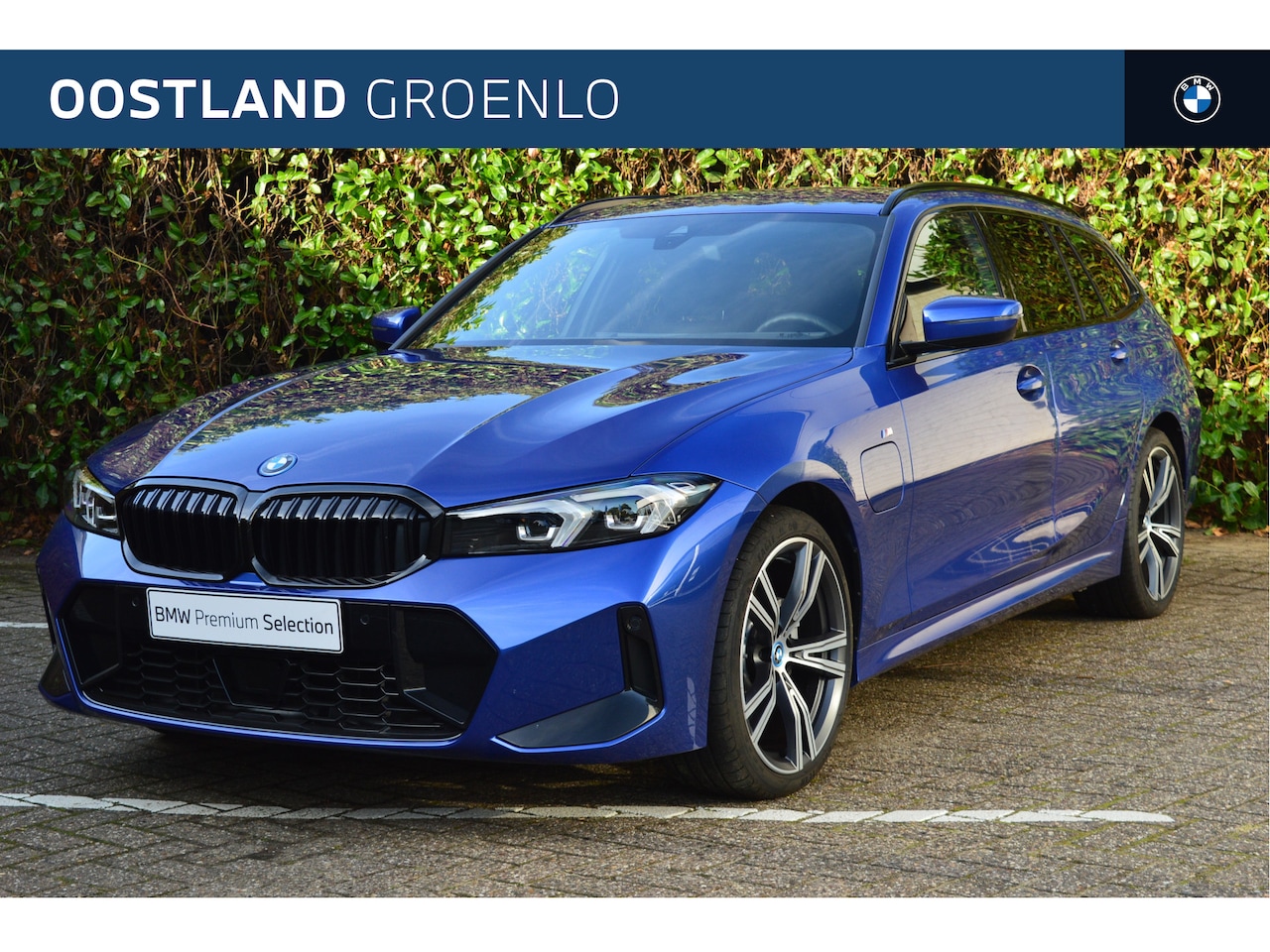 BMW 3-serie Touring - 330e xDrive M Sport Automaat / Trekhaak / Sportstoelen / Active Cruise Control / Comfort A - AutoWereld.nl