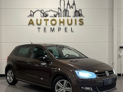 Volkswagen Polo - 1.2 TSI Highline Match Airco Led Cruise Climate Navi Parkeersensoren Stoelverwarming Isofi
