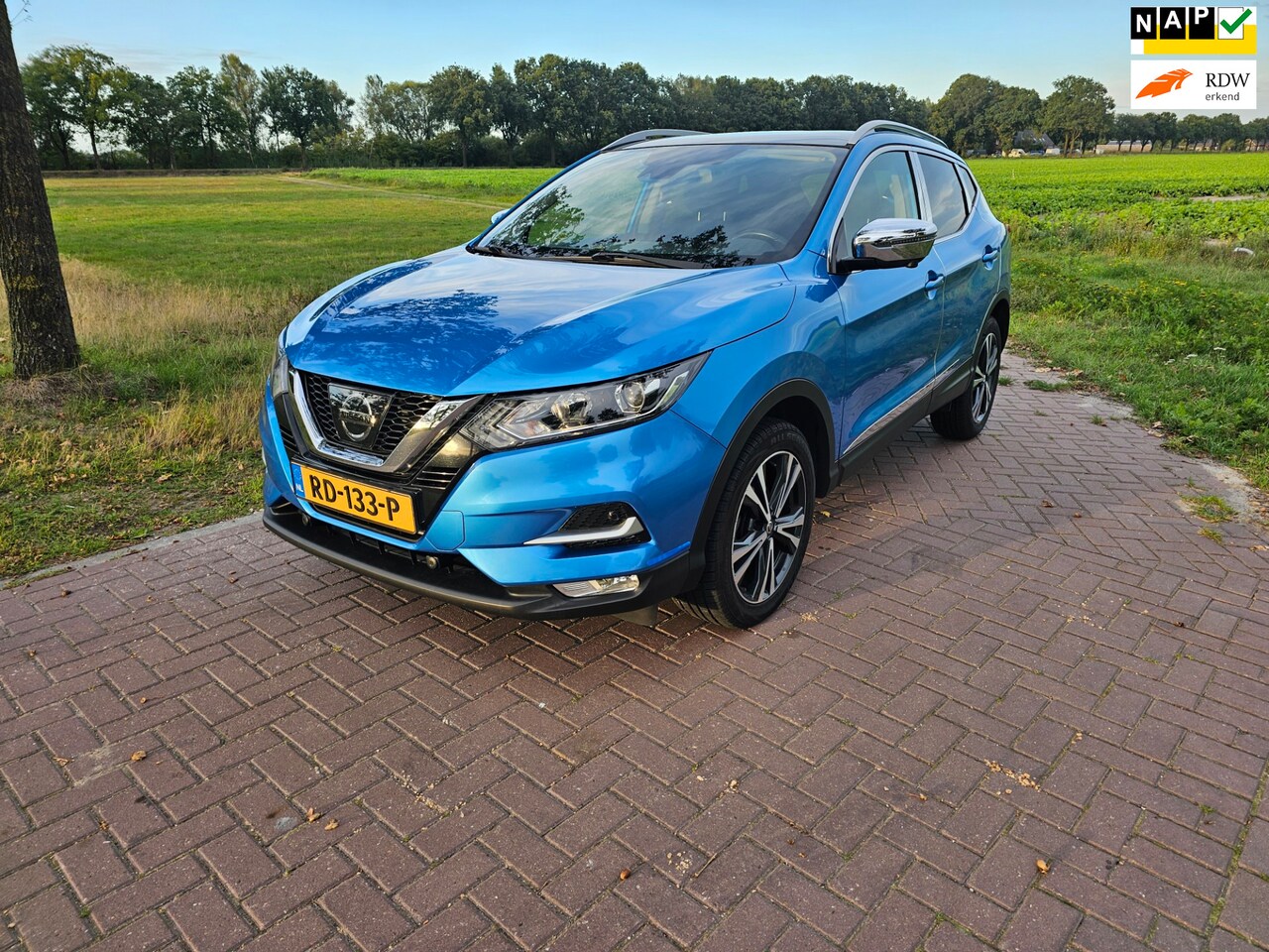 Nissan Qashqai - 1.2 N-Connecta 2017 Clima Cruise Navi - AutoWereld.nl
