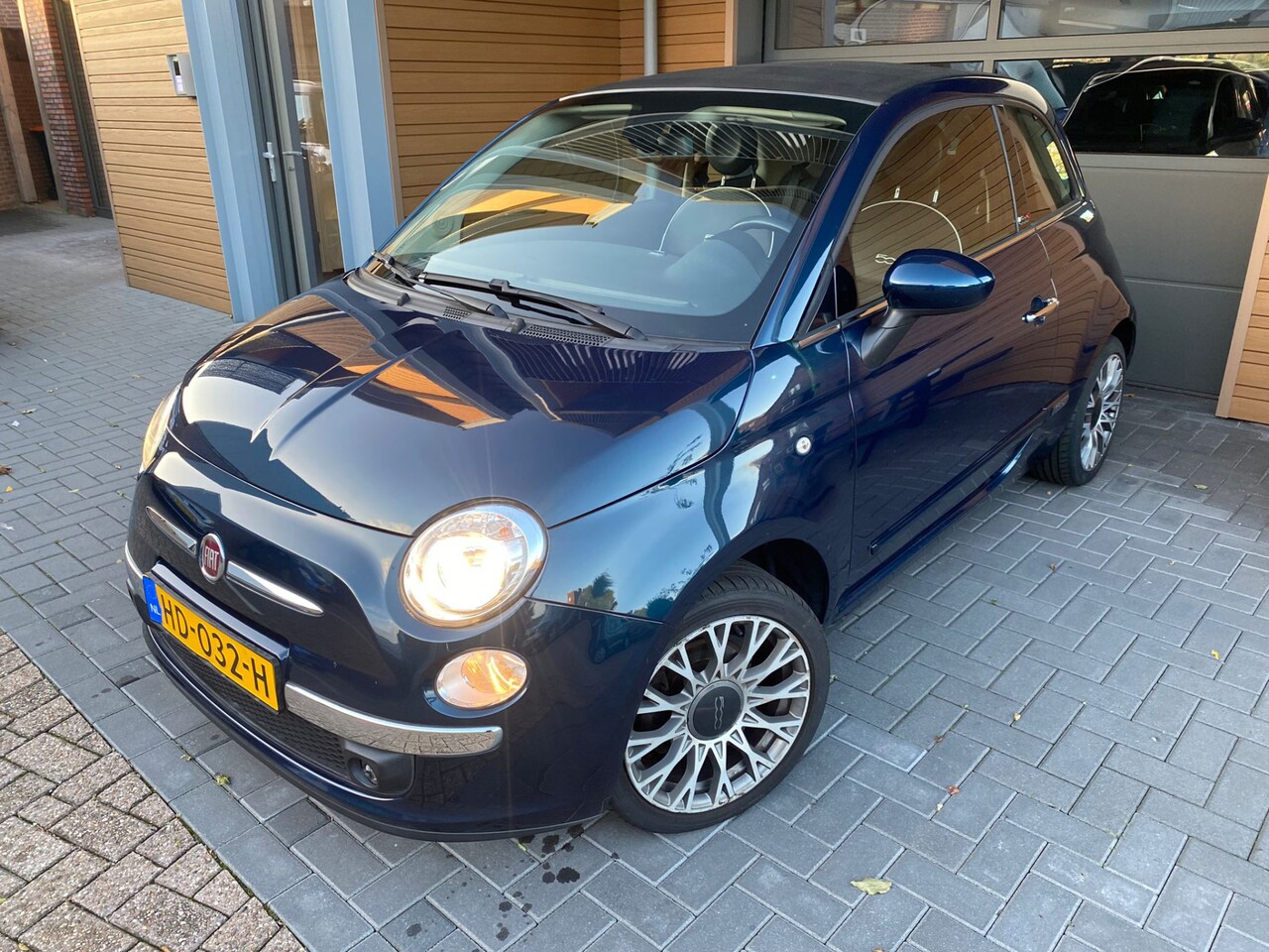 Fiat 500 C - 1.2 Lounge | Cabrio | Clima | NAP - AutoWereld.nl