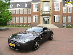 Aston Martin V8 Vantage - 4.3 V8 ORIG NL HANDBAK TOPSTAAT