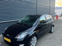 Ford Fiesta - 1.3 Ambiente NW APK Nette Auto Airco LM Velgen Electrisch pakket