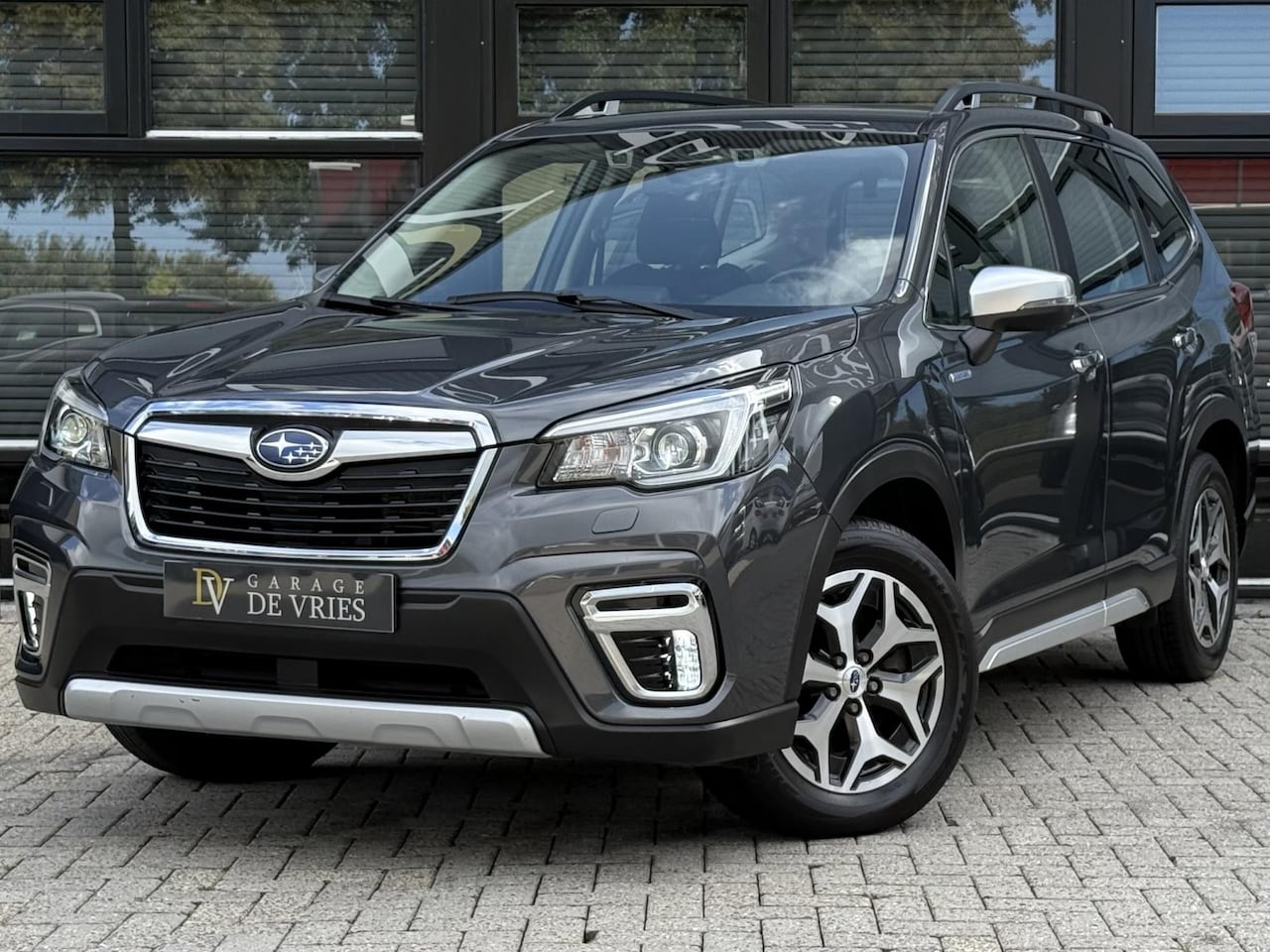 Subaru Forester - 2.0i e-BOXER Premium Aut ACC 1900KG Trekgewicht Garantie - AutoWereld.nl