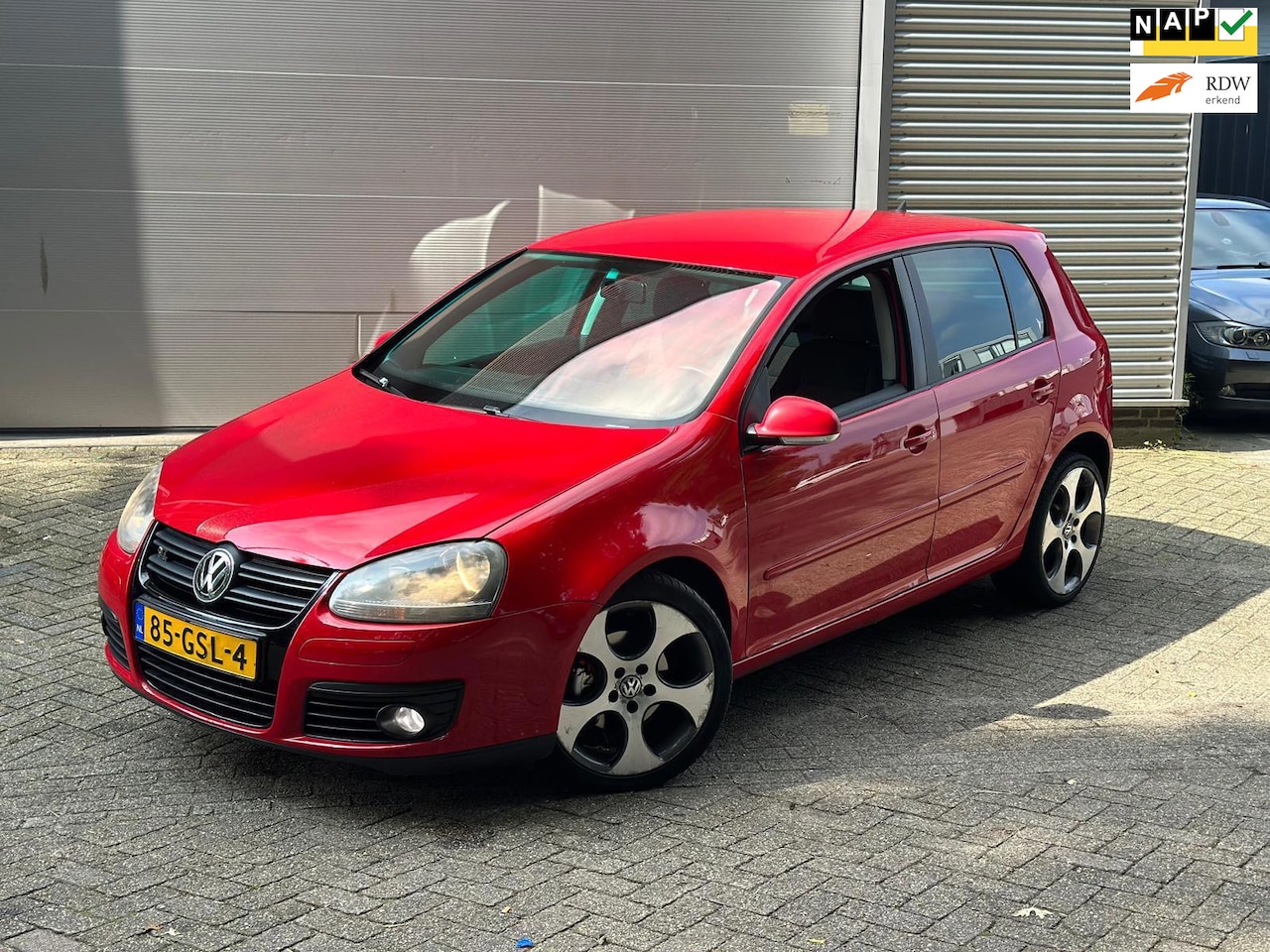Volkswagen Golf - 1.4 TSI GT Sport / NAVI MULTIEMEDIA SYSTEEM / NAP / NIEUWE APK - AutoWereld.nl