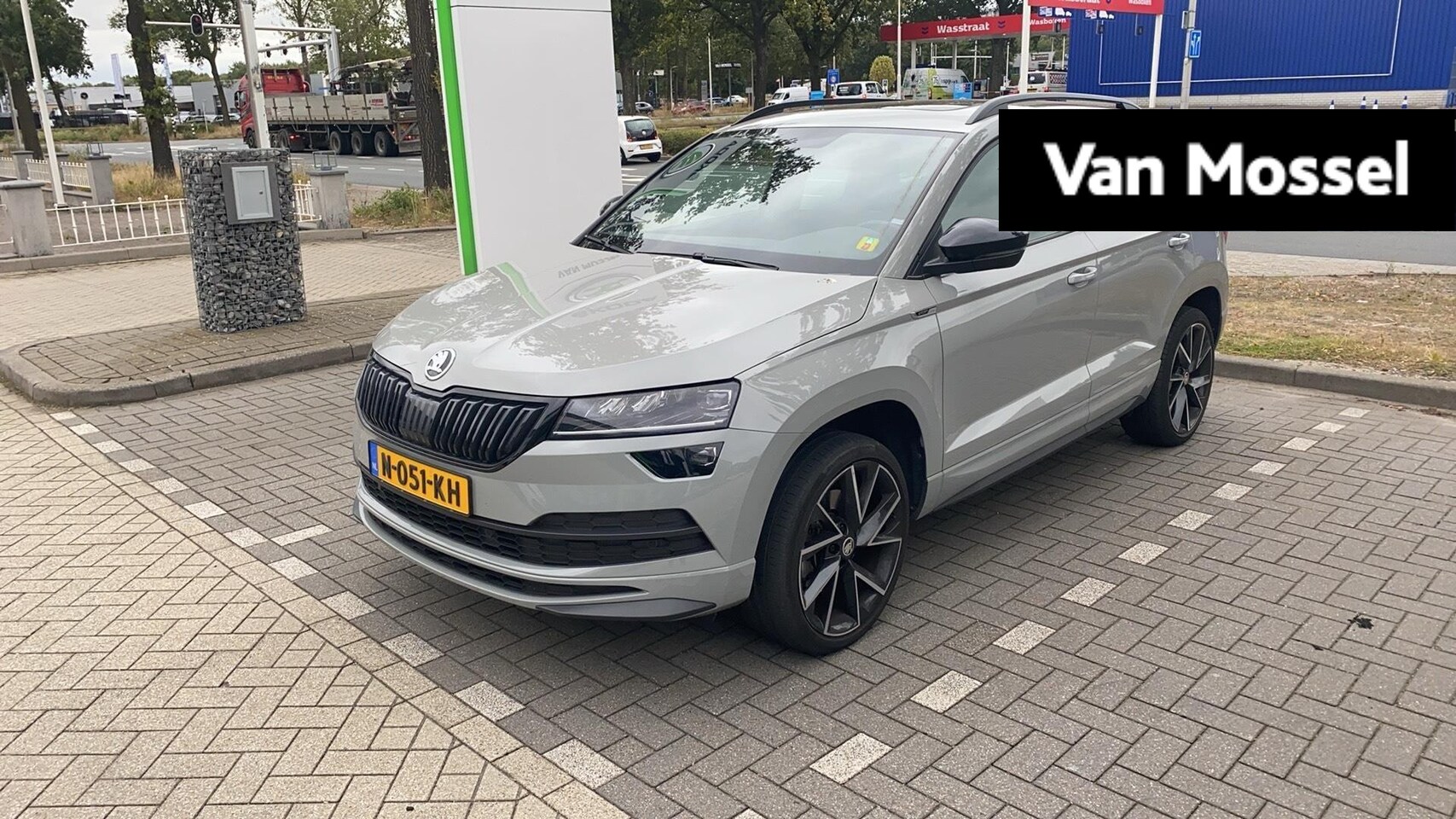 Skoda Karoq - 1.5 TSI ACT Sportline Business 1.5 TSI ACT Sportline Business - AutoWereld.nl