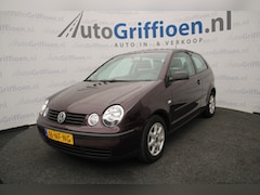 Volkswagen Polo - 1.4-16V NAP, airco en cruisecontrol